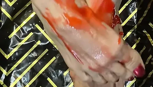 Melove'un dağınık ayaklarının ve uzun ayak parmaklarının derlemesi
