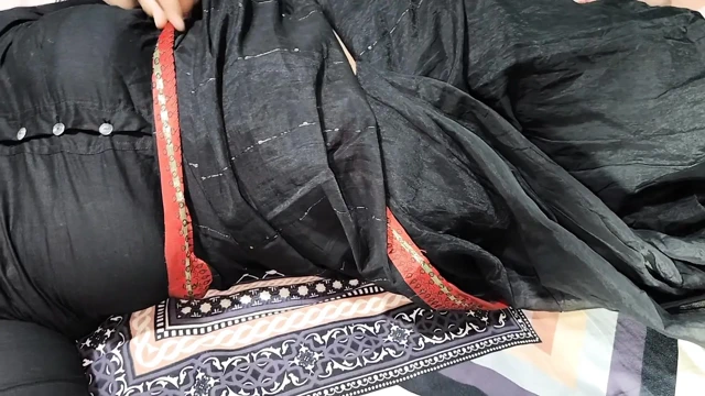 Üvey annemin sütlü dondurmasını yedim.