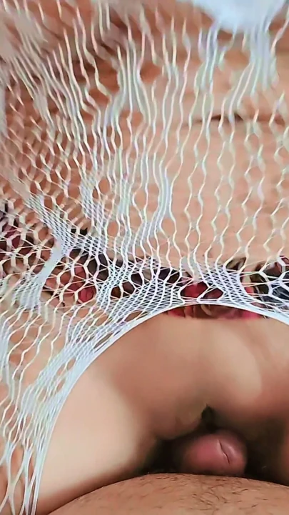 Hotwife En İyi Arkadaşımı Sikiyor Ben İzlerken ve Okşarken | Bölüm 1