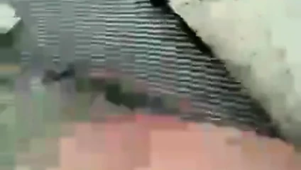 Kötü bir kıza yumruk atmak