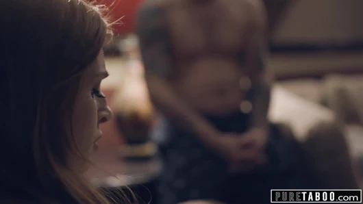 Saf tabu üvey anne-baba ve üvey kardeş hoşgeldin yeni kız kardeş