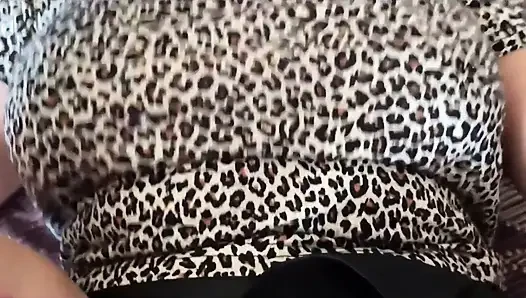 Seksi öğretmen yatakta oyuncu seçmelerine giriyor xxx video