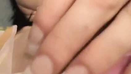 Sürtük milf neden hamile olduğunu gösteriyor