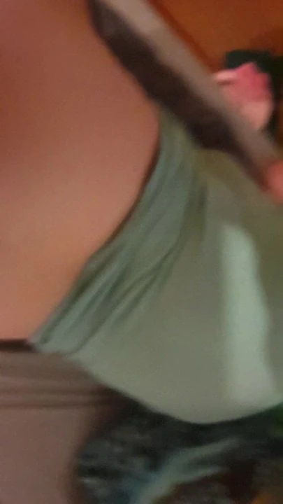 Meine Sklavin beide Loecher mal richtig gestopft