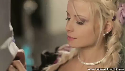 oral seks sahne arkasında işten sonra