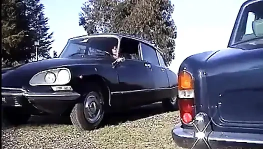 Jessica Rizzo sikiş sahnesinde bayan için yutuyorum 01