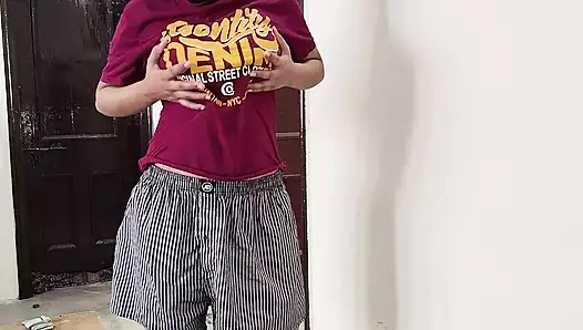 Farklı bir aileden üvey kız kardeş de zevk verebilir