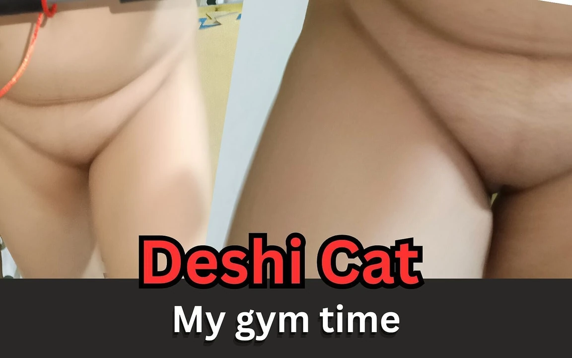 Возбужденная падчерица идет обнаженной в Гьяме, извращенец отчим снимает на видео ее ход