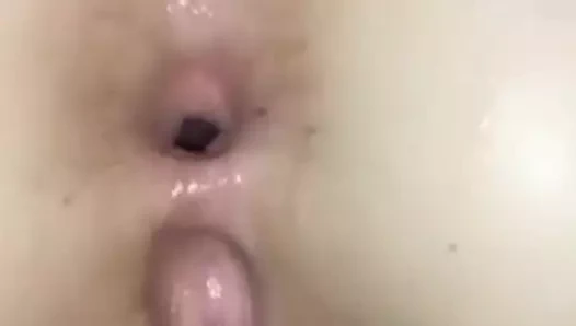 Genç yatak odası anal oyun ve orgazm