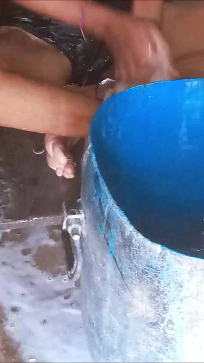 Sister-in-law was bathing alone, brother-in-law calmed sister-in-law 
Devar Bhabhi Sex Hot Indian Hindi Audio Sex Village Full Sex Hot Bhabhi Devar Sex