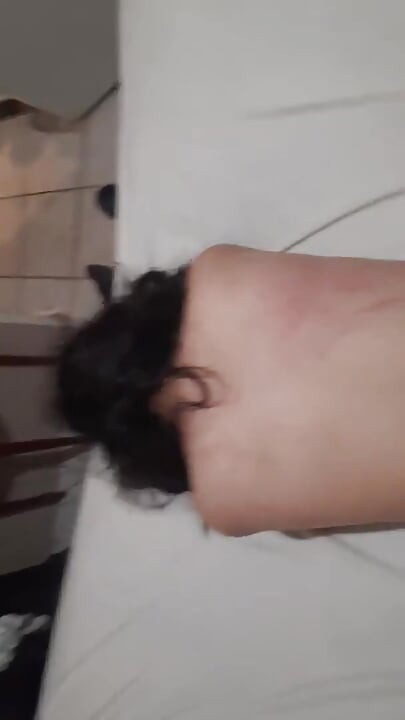50 yaşındaki adam 21 yaşındaki kızı sikiyor