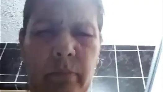 Küçük oyuncaklarımla bana dokunuyorum