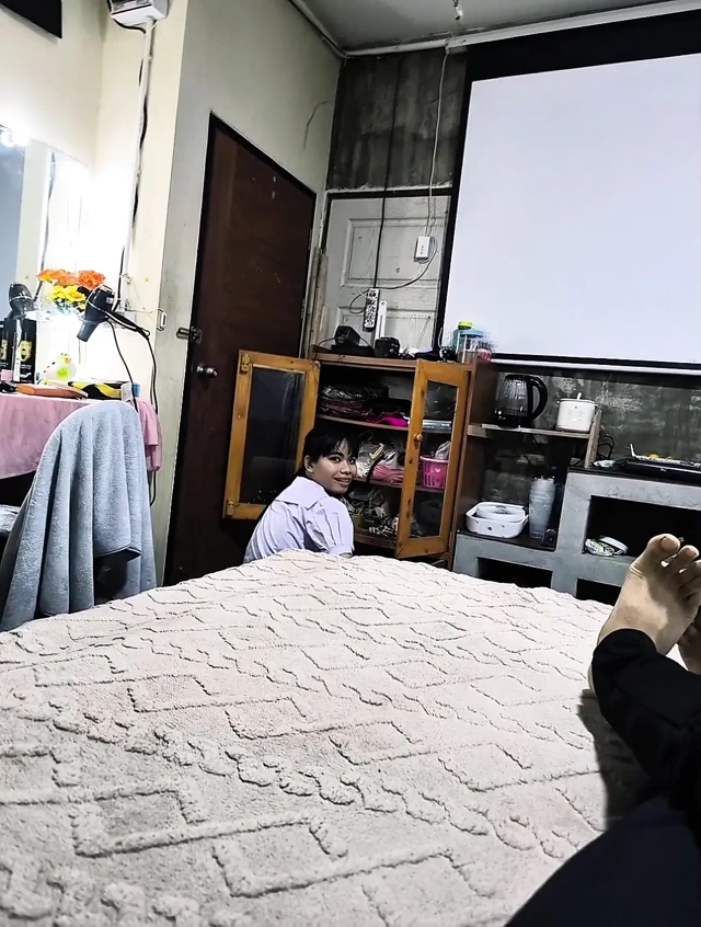 Bakış açısı Taylandlı öğrenci nong cherry (sahne arkası)