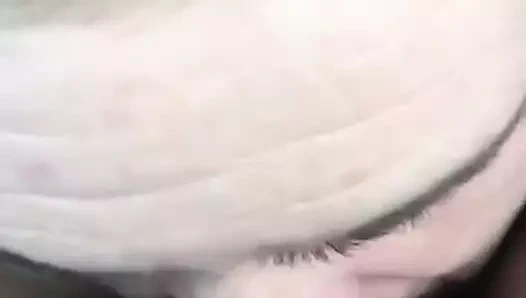 Kirli konuşurken karısı squirts içinde araba