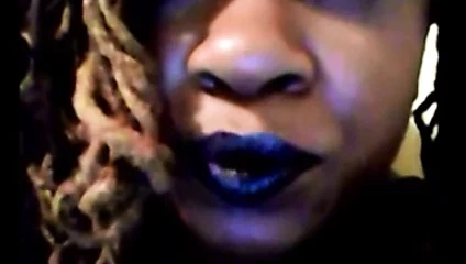 Siyah dudaklı kadın egemenliği