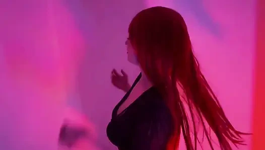 Kızıl Saçlı Partide Dans Eden Gece Kulübü'nün Banyosu'nda Benimle Sona Eriyor