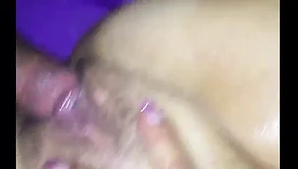 fışkıran sarışın üzerinde büyük horoz