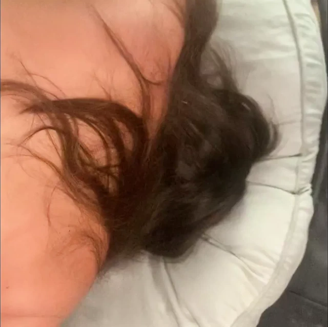 Pov rus fahişe karısının en iyi arkadaşıyla ağrılı anal seks yapıyor