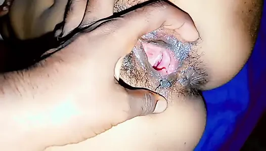 Ateşli seksi' Hintli aktris Trishakar Madhu seks videosu viral mms videoları