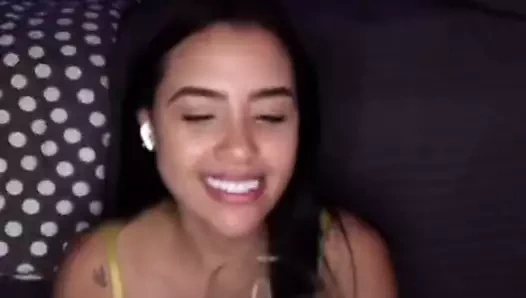 Tiktok canlı seksi kız dow bluz ve nipslip 8