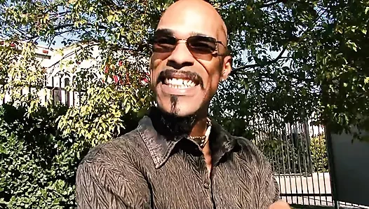 Vanessa B bazı siyah maceralar yaşıyor