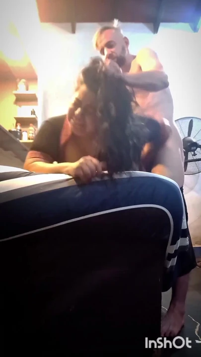 Latin orta yaşlı seksi kadın acımasızca anal sikiliyor | Klip 1