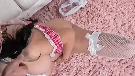 Seks çılgını sürtük Cami Strella Nade Nasty ile sikişiyor!