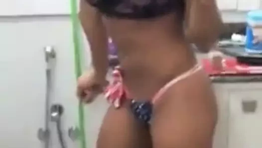 PERFECT SHEMALE Emanuelly Meclayne aka Larissa Dias