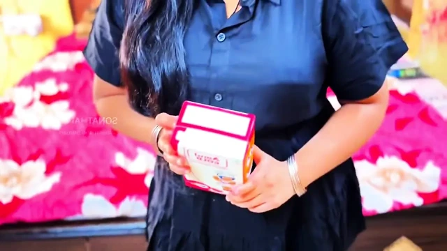 Hot Desi Bhabhi Has  Milk Delivery  She Offers Her Body to the Young Delivery Boy and Gets Fucked Hard