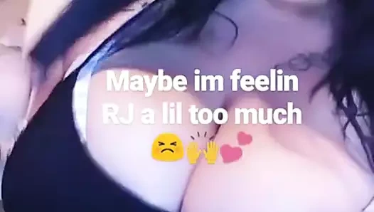 Büyük göğüsler milf üzerinde ig gösterme ona büyük memeler