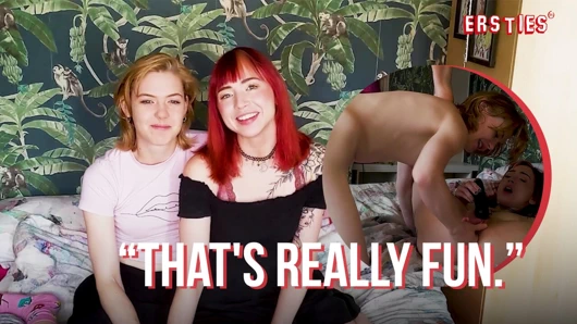 Ersties - sevimli sarışın Jade R boşalana kadar Eva'nın parmaklarını parmaklıyor