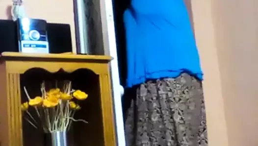 sürtük lilian göt içinde tayt