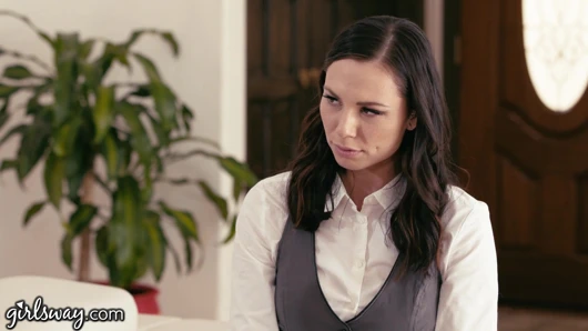 Girlsway olgun lezbiyen hediyeler aidra fox a power suit