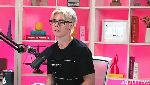 Kimmy Kimm utancı fethediyor ve kullanılmış külot satıyor | Adult Time Podcast