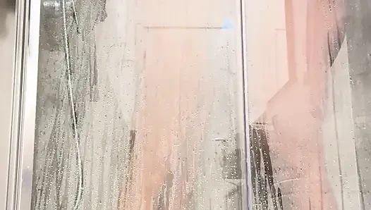 Обнаженный горячий душ с моей женой