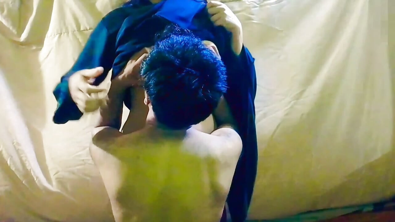 Desi vabi ve devar seks, burkha vabi sikişiyor