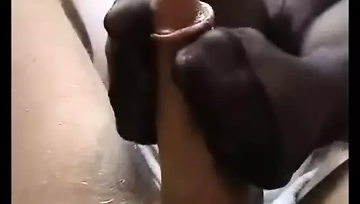 Amatör naylon footjob ile dev boşalmak