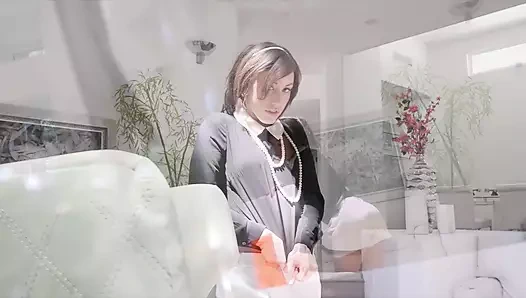 Jennifer beyaz sikikleri ona kedi ile ona inci kolye