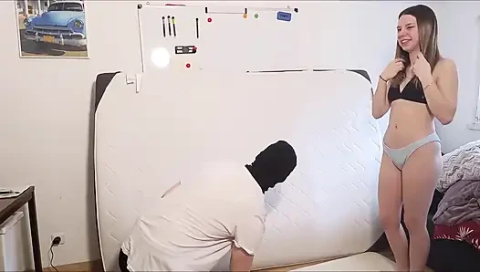 Bikini topu yıkımı