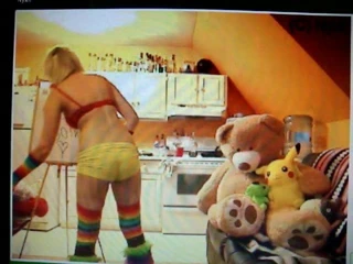 Se Me Deznuda en  el privado