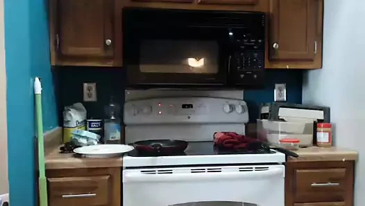 her şeyi çıplak yaparım