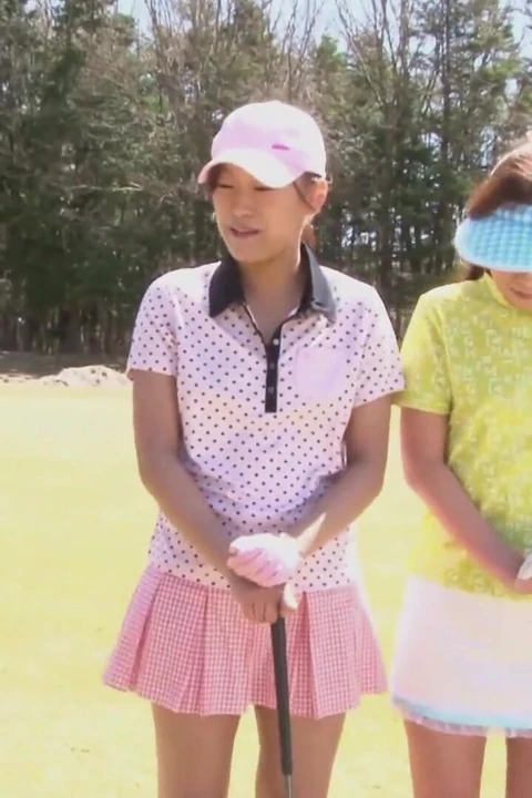 Азиатские гольфисты обнаженные и сексуальные