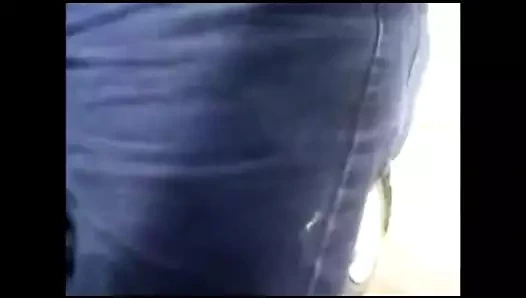 Adım baba emdi tarafından bir yabancı içinde onun araba