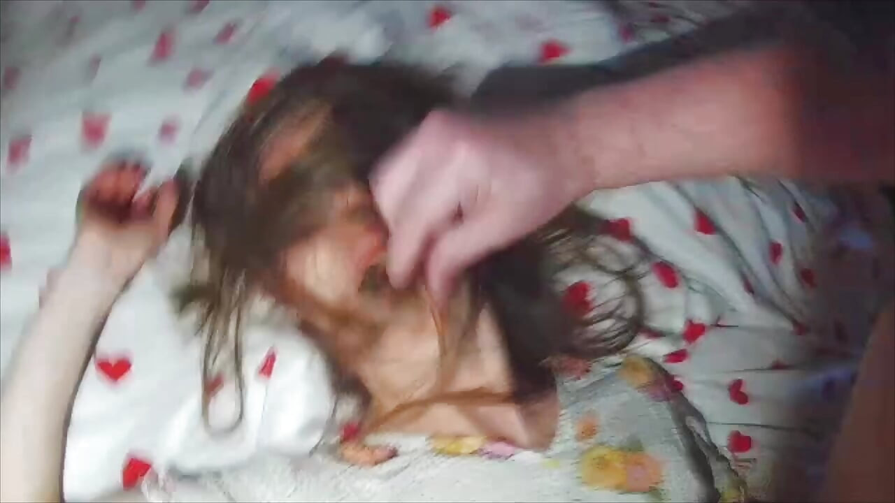 Gerçek bir ihanet. Arkadaşlarım karımı götten sikiyor.