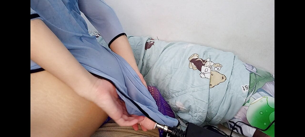 crossdressing korkak oynama ile seks makine