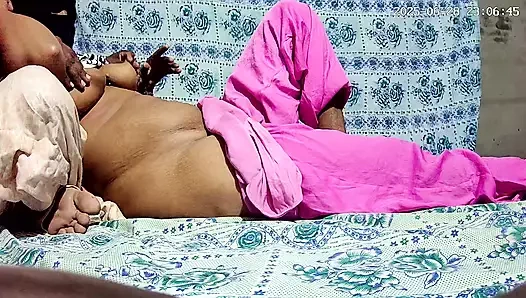 Ateşli göğüsler ve seks xnxx