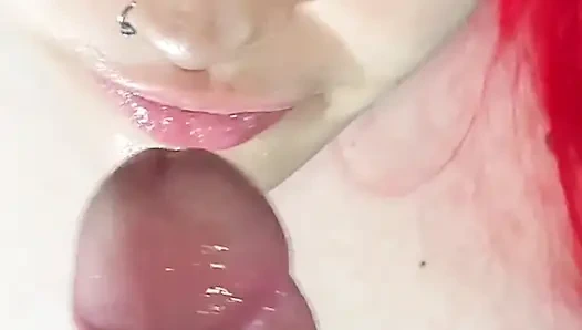 Lezzetli dölle beslenmeyi seviyor