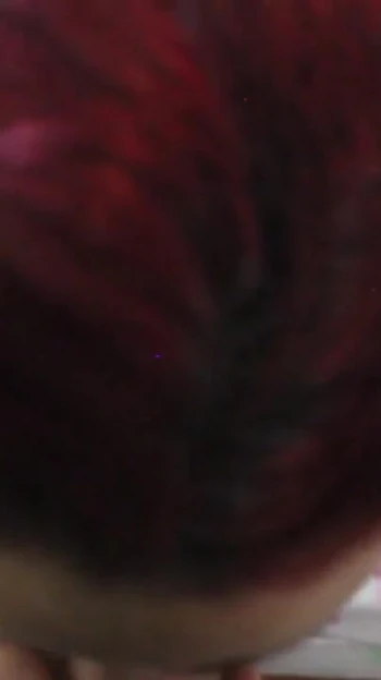 Пленительный момент из "она действительно голодна сегодня вечером, ужин на мне"