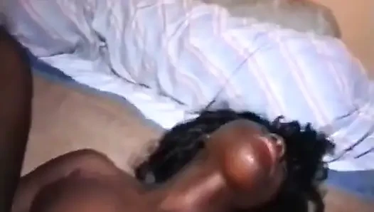 Bu iyi blackette yarak emmeni durduramıyor