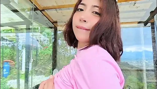 Gel Bu Büyük Kocaman Horozu Nasıl Yediğimi Gör